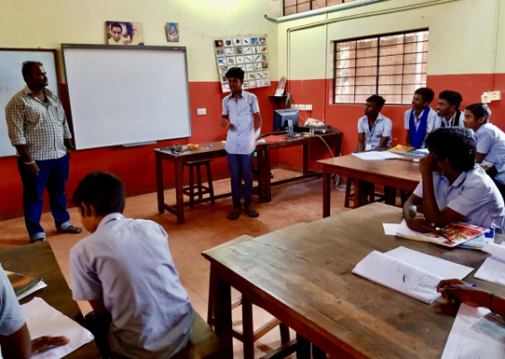 1 minute presentation - Electronic-Mechanic class