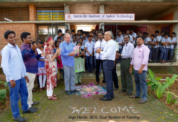 Ingo Herde/SES, DST expert