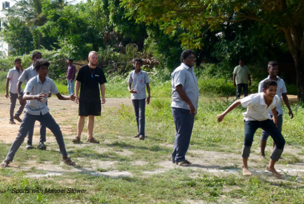 Sports with Manuel/Weltwärts volunteer