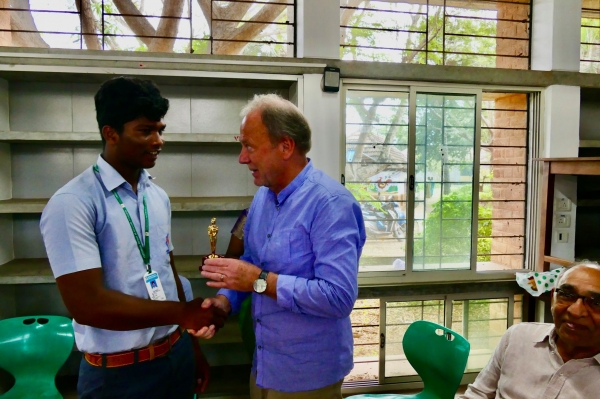 Ingo Herde with student